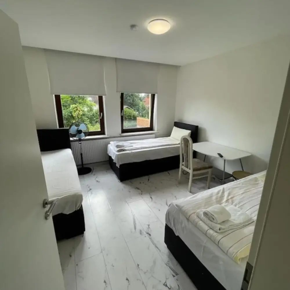 Wohnungsfoto – 4-Zimmer-Wohnung mit 2 Bädern