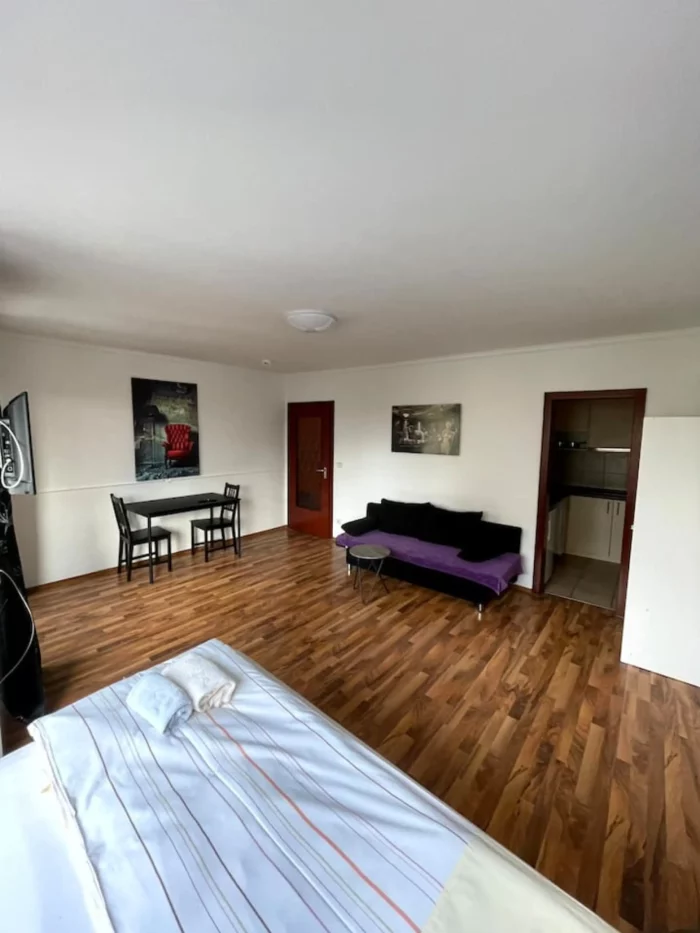 Studio Fewo mit Balkon 2 OG Wohnbereich